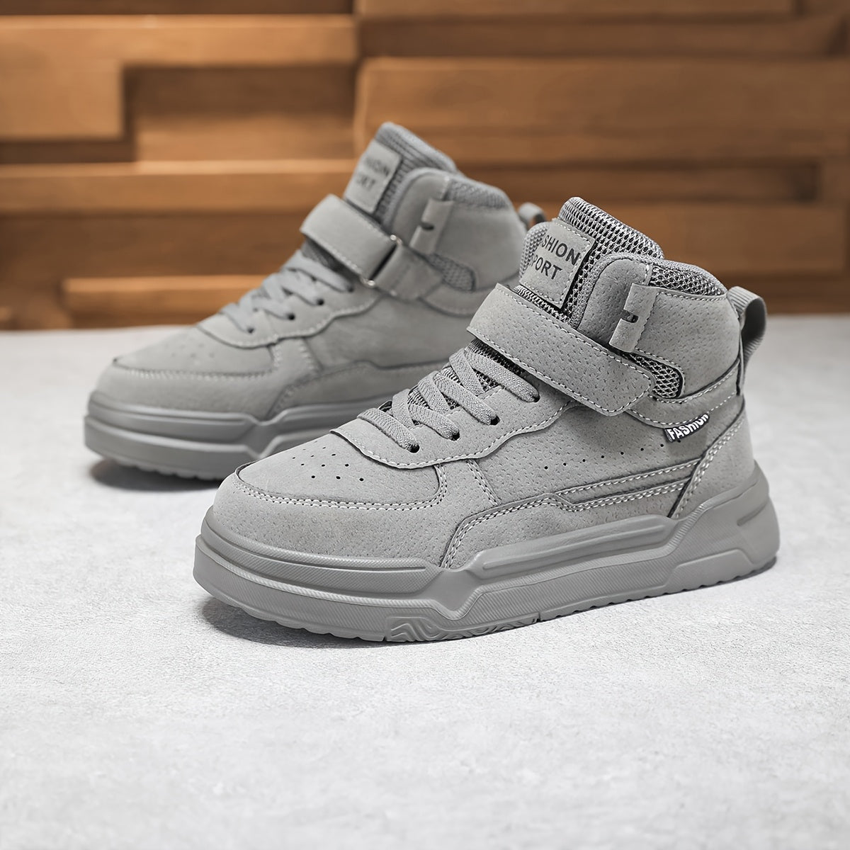 Explore comfort and style with Toosly's High-Top Kids Sneakers. Perfect for adventures, offering safety and independence. Discover now!