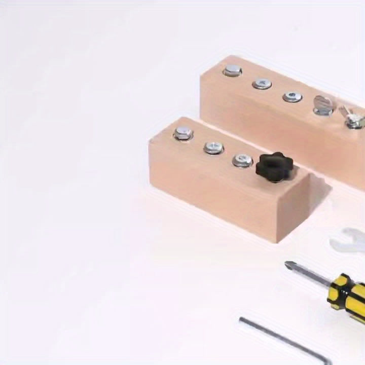 Ferramenta de Combinação de Parafusos e Porcas para Crianças com 8 Formas, Brinquedo de Treinamento de Coordenação Olho-Mão, Presente de Aniversário, Enchimento de Meia de Natal