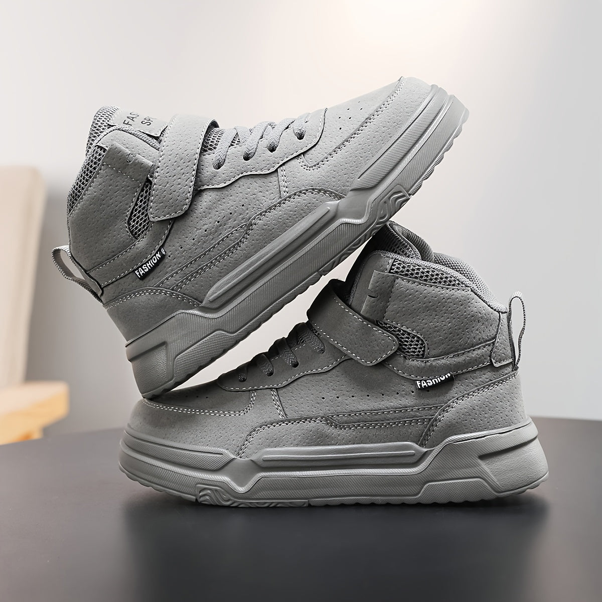 Explore comfort and style with Toosly's High-Top Kids Sneakers. Perfect for adventures, offering safety and independence. Discover now!