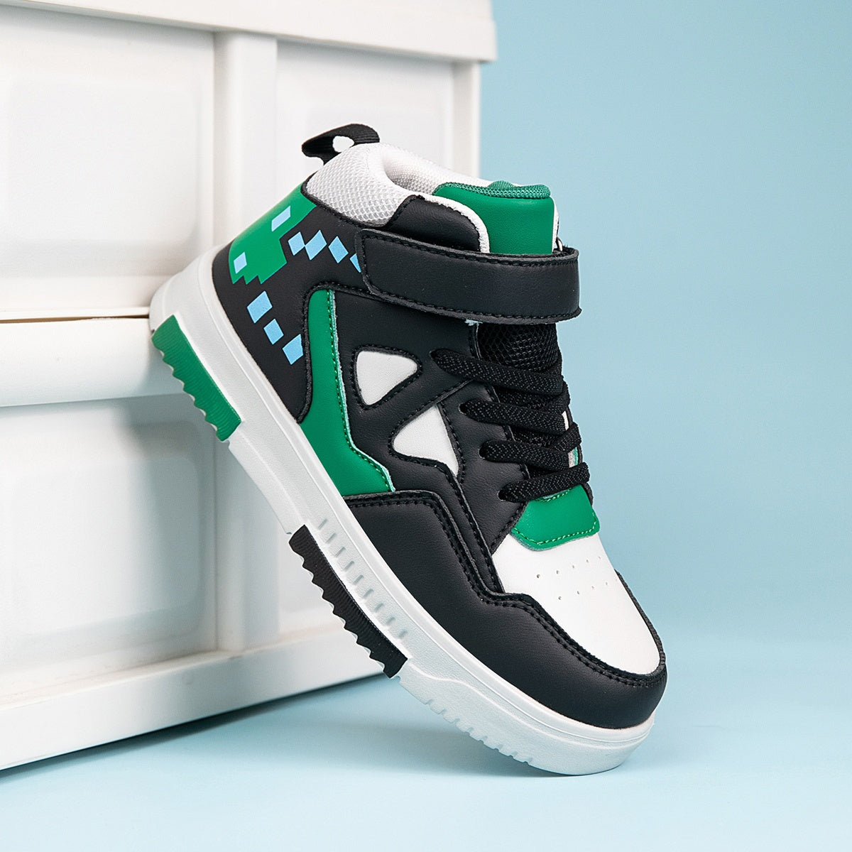 1 Par de Sapatilhas de Cano Alto YAMEPP para Crianças - Leves, Respiráveis, Antiderrapantes, com Fecho, Design Retro Colorido, Conforto para Todas as Estações para Rapazes e Raparigas, Perfeitas para Correr, Atividades ao Ar Livre e Uso Casual, Sapatos para Raparigas, Calçado Diário para Rapazes e Raparigas, Estilo Desportivo, Ajuste Seguro, Calçado para Rapazes e Raparigas, Calçado Durável para Rapazes e Raparigas, Interior Forrado de Tecido, Estilo Desportivo, Ajuste Seguro, Calçado para Rap