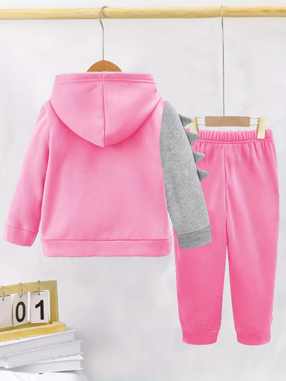 Explore joy and comfort with our Dinosaur Hoodie Set for Kids. Perfect for playful adventures. Toosly: care and safety in every detail.