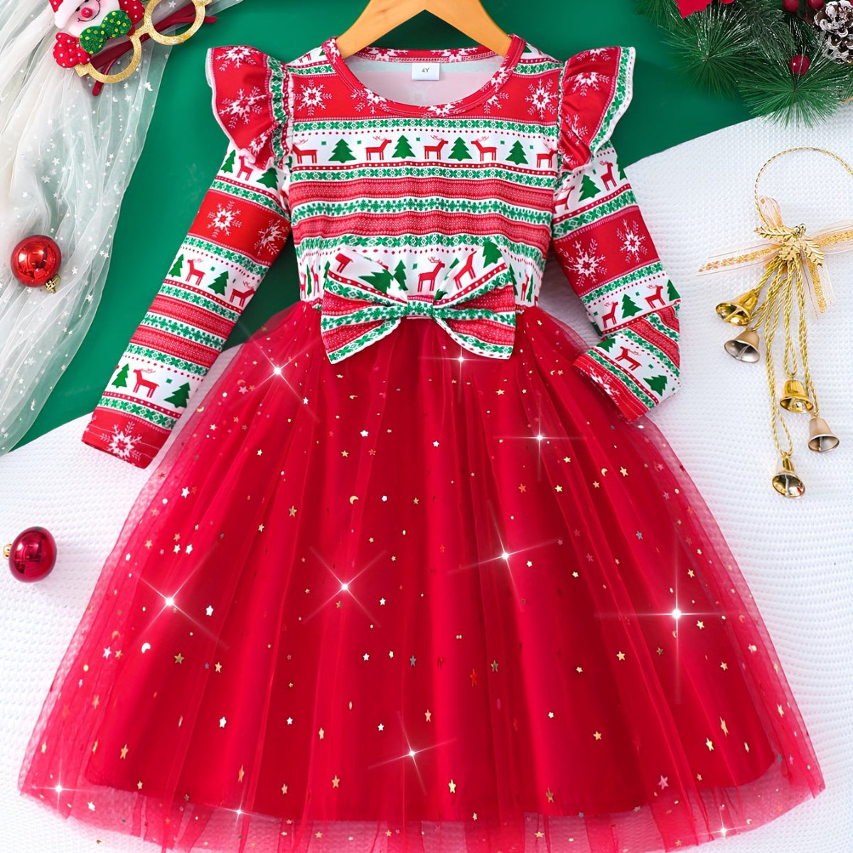Discover the perfect Christmas dress for girls with our festive long sleeve design. Comfortable, stylish, and easy to care for, ideal for holiday celebrations.

