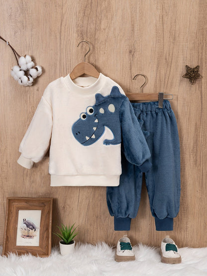 Discover the Cozy Coral Fleece Kids Set with playful animal embroidery. Perfect for warmth and comfort. Shop now at Toosly.