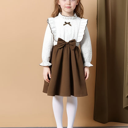Discover elegance and comfort with our Charming Vintage Dress for girls, perfect for autumn and winter adventures. Explore with Toosly.
