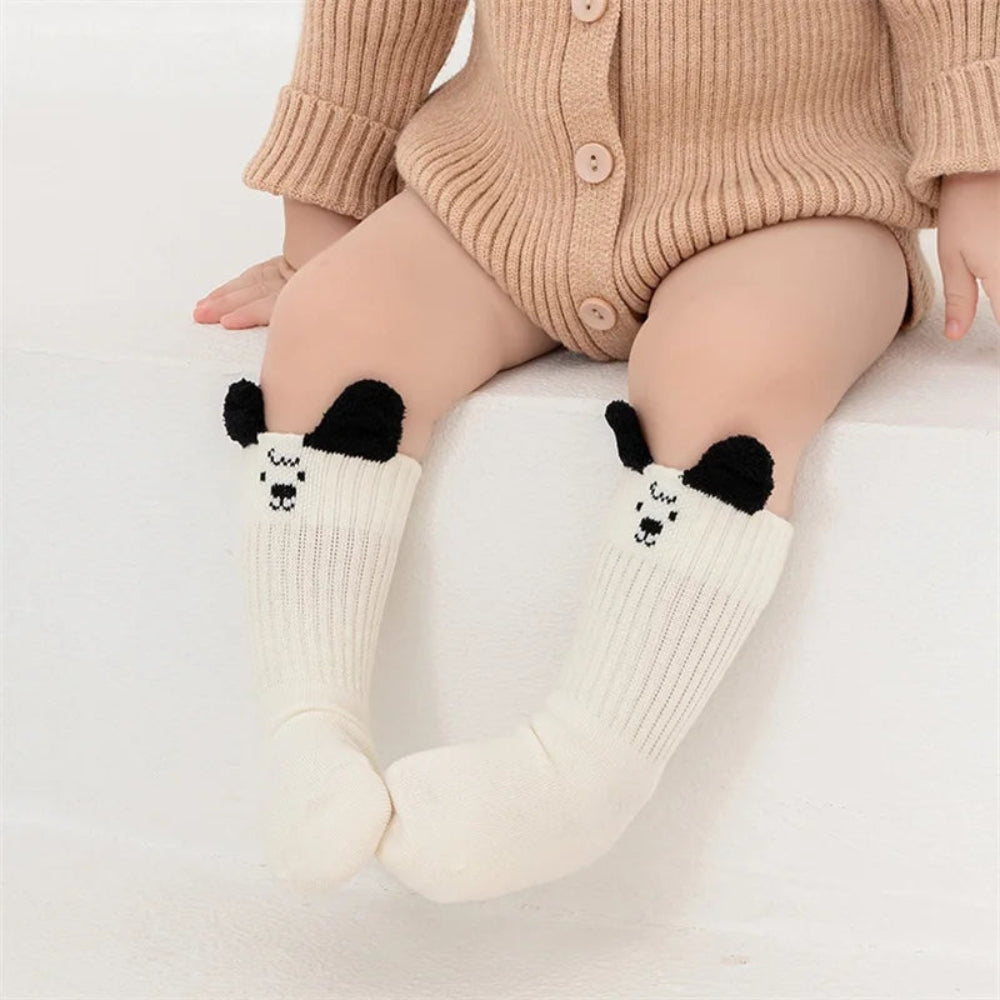 Soft cotton cartoon socks for kids. Breathable, comfy, and adorable—perfect for boys and girls aged 0–8 years for autumn and winter wear.