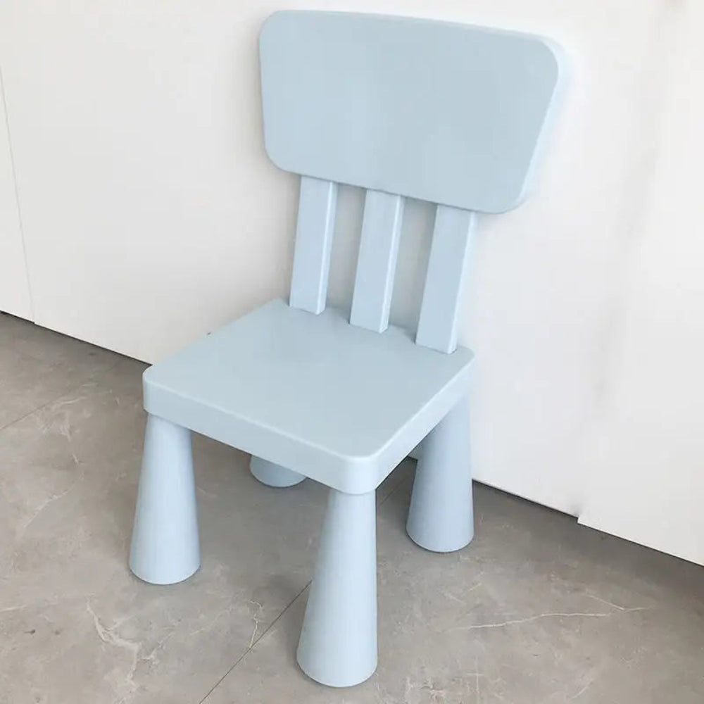 Modern minimalist montessori kids chair with ergonomic design. Lightweight, durable, and safe — perfect for dining, study, and everyday comfort.
