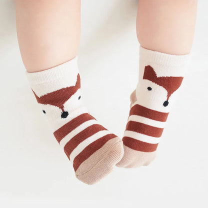 Soft non-slip socks for kids. Safe, breathable, and comfy 5-pair set — perfect for toddlers’ daily play, walking, and home comfort.