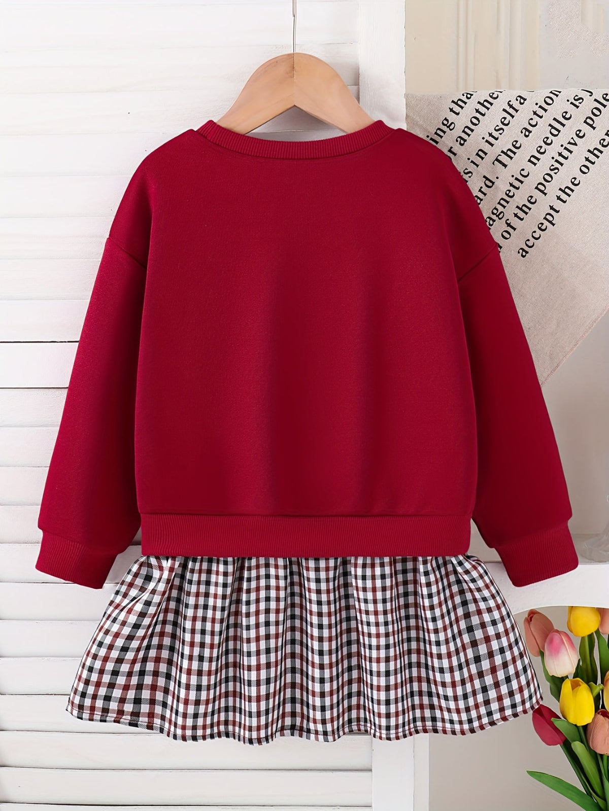 Discover the Charming Plaid Dress with Bow for Girls. Perfect for autumn and winter, offering comfort and style. Explore more at Toosly.