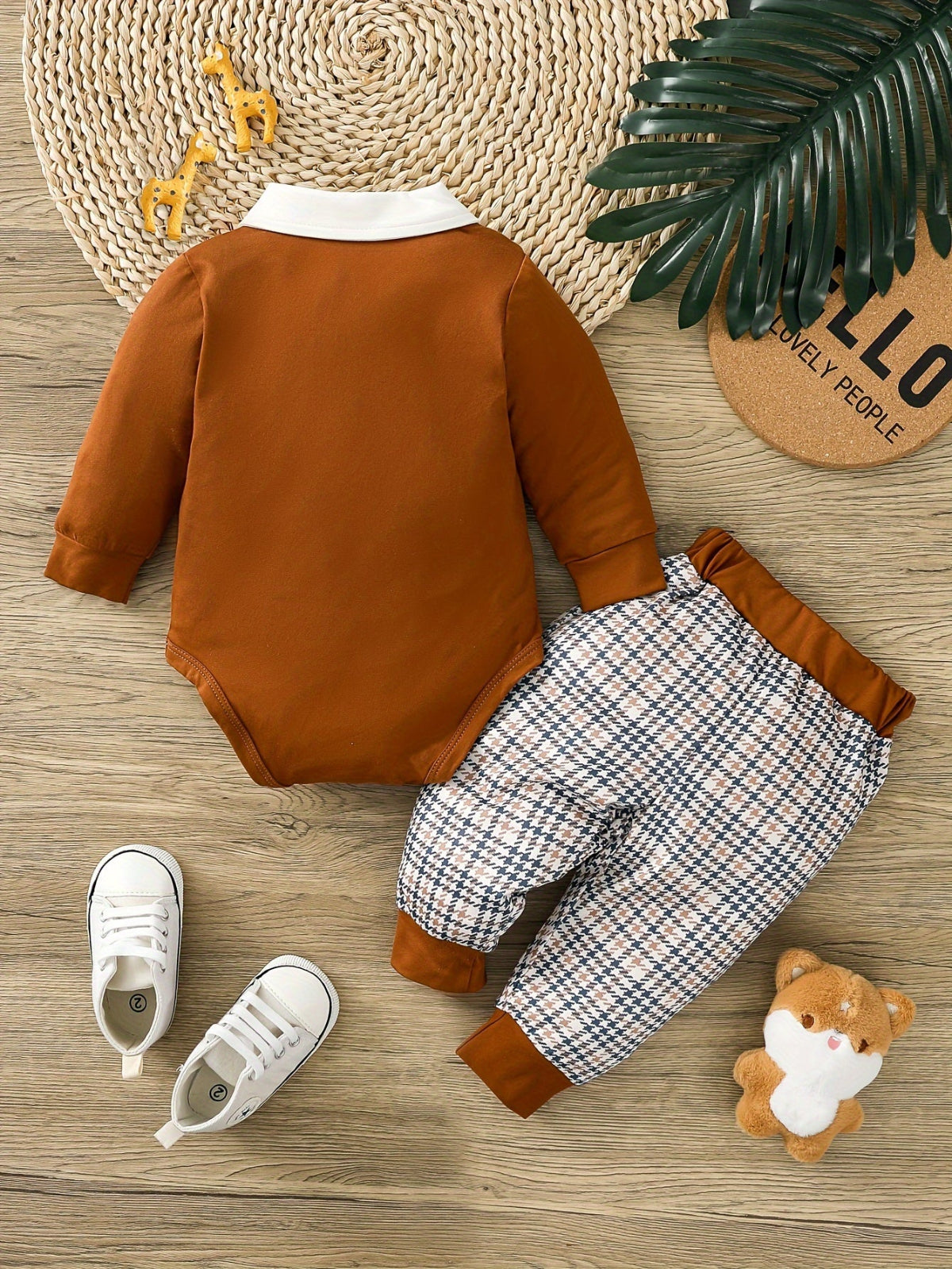 Discover the Adorable Teddy Bear Baby Outfit Set at Toosly. Soft, charming, and perfect for every season. Ensure your baby's comfort and joy.