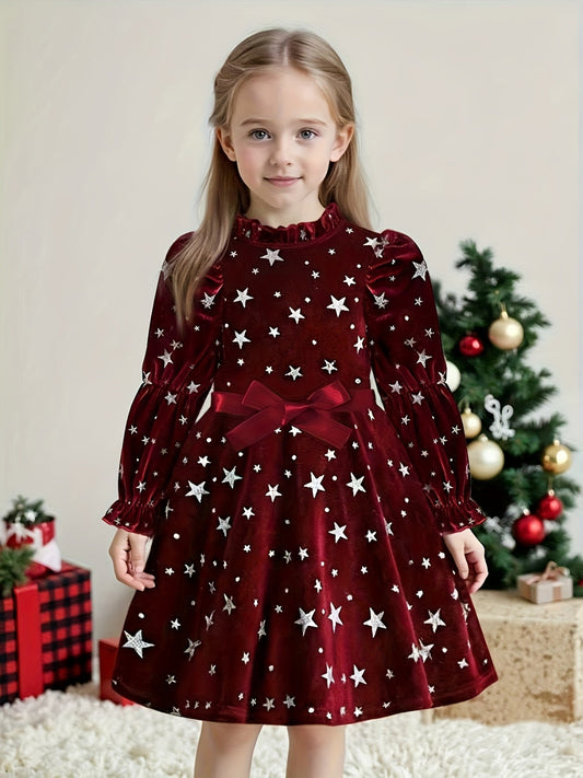 Discover the Starry Velvet Dress for girls. Soft, elegant, and perfect for any occasion. Ideal for parents seeking comfort and style.