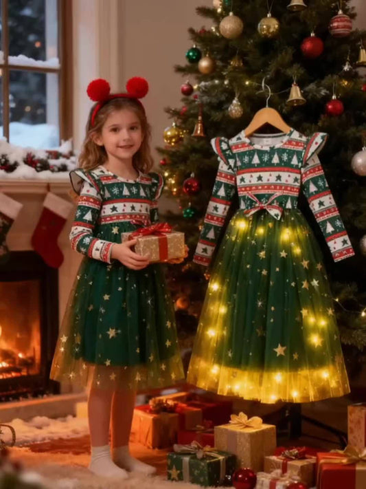 Discover the perfect Christmas dress for girls with our festive long sleeve design. Comfortable, stylish, and easy to care for, ideal for holiday celebrations.