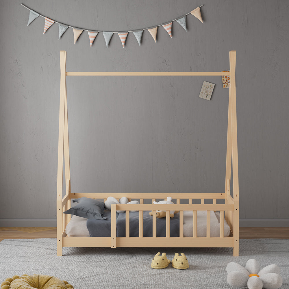 1peça Estrutura de Cama em Tenda Casa na Árvore, Estrutura de Madeira de Pinho Maciço com Guarda-corpo de Segurança e Base Respirável de Tiras, Design de Quarto Fantasista 147x77x168cm, Tom de Madeira Natural (Sem Colchão)